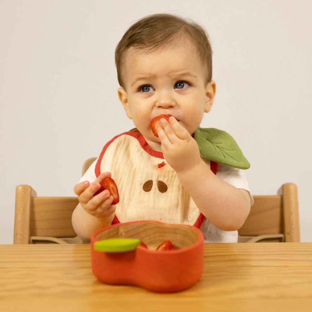Kit de Tigela e Colher Oli & Carol Melancia Wally - Designed for Baby Led Feeding